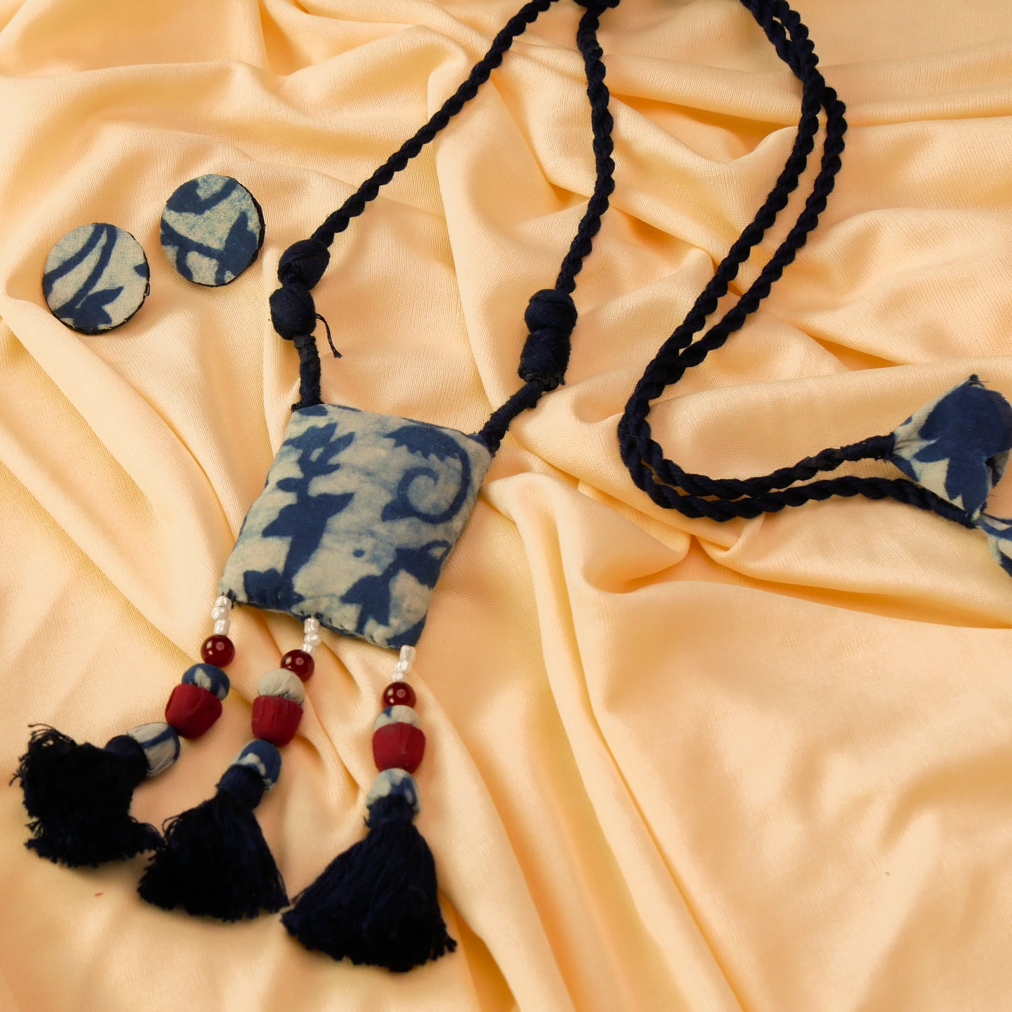 Fabric Necklace Earrings Jewellery Set for Women (blue)