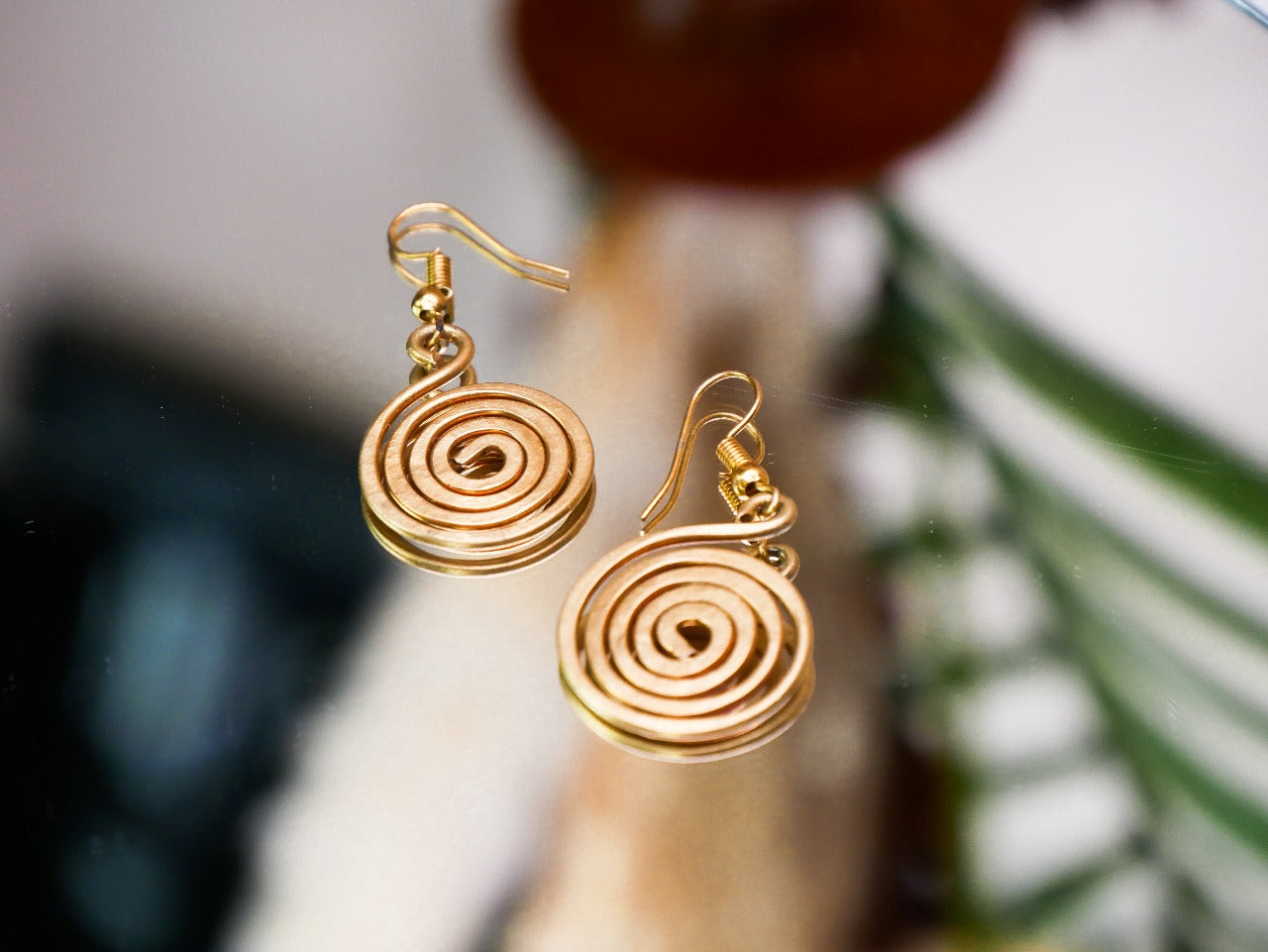 Saanjh Spiral Dhokra Earring